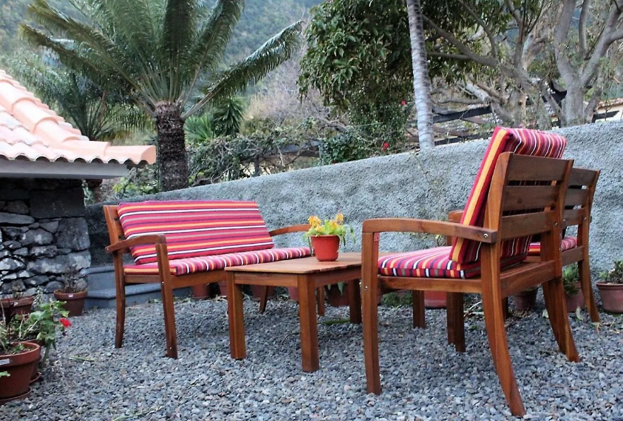 Cottage Quinze, Contemporary Designed Cottage With Swimming Pool بونتا ديلغادا 0*,  البرتغال